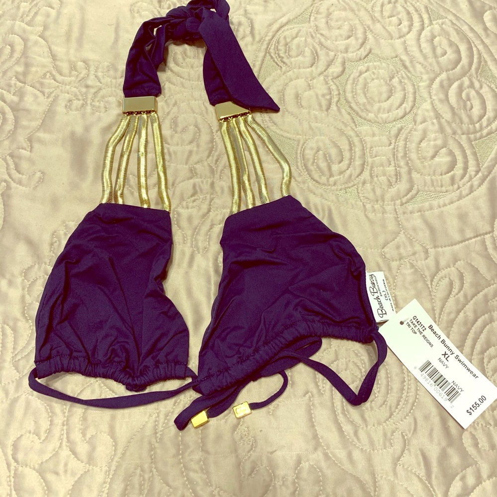Beach bunny Top